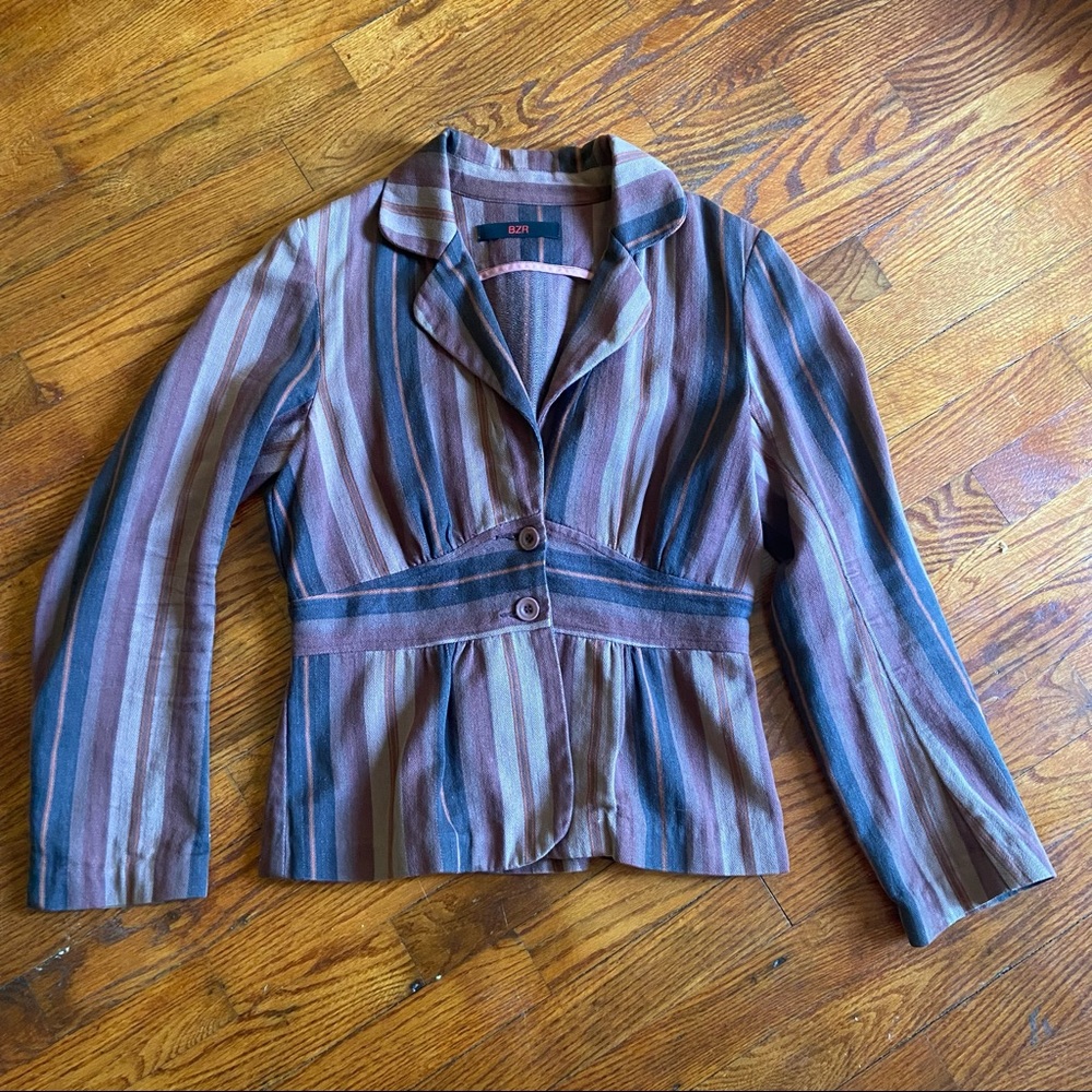 Very cute summer/fall jacket. Danish designer BZR (Bruun’s Bazaar). Size M